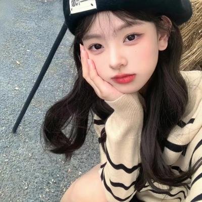 深蓝色的夜晚